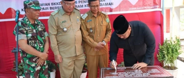 Pasangan AYL-Ahmad Zaiz Lolos ke Tahap Verifikasi Faktual Kesatu Pemilihan Bupati Kukar Pasangan AYL-Ahmad Zaiz Lolos ke Tahap Verifikasi Faktual Kesatu Pemilihan Bupati Kukar
