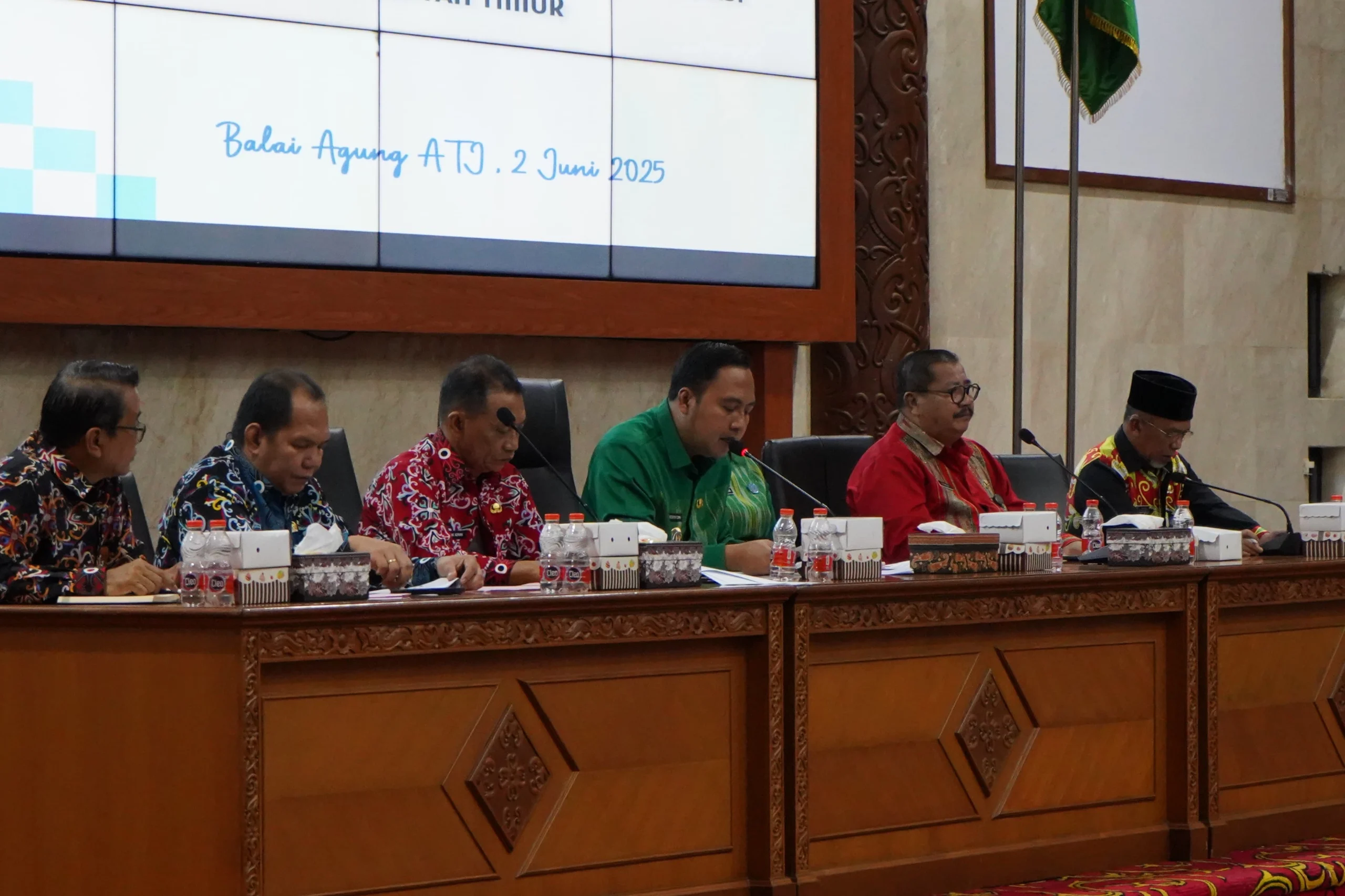 Menuju PEDA KTNA 2025: Bupati Kubar Targetkan Persiapan Selesai 100 Persen Menuju PEDA KTNA 2025: Bupati Kubar Targetkan Persiapan Selesai 100 Persen