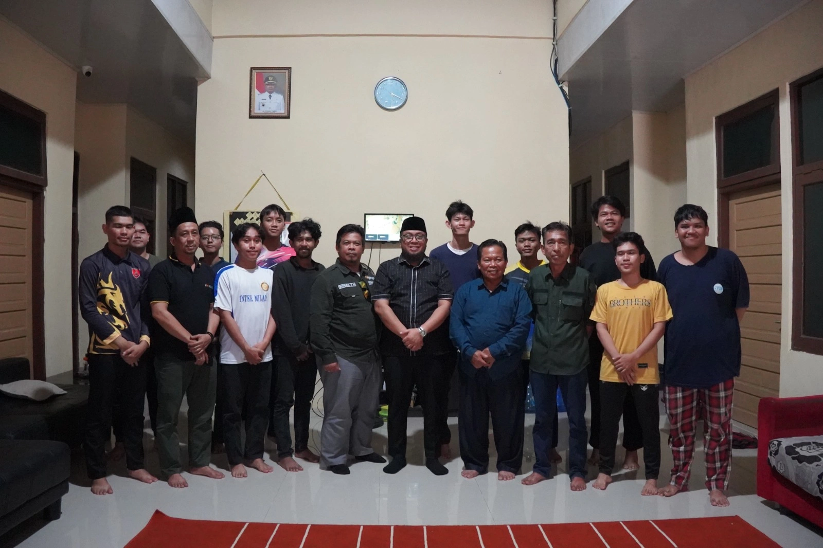 Wabup Paser Temukan Sejumlah Kekurangan Asrama Mahasiswa di Banjarbaru, Janji Akan Ditindaklanjuti