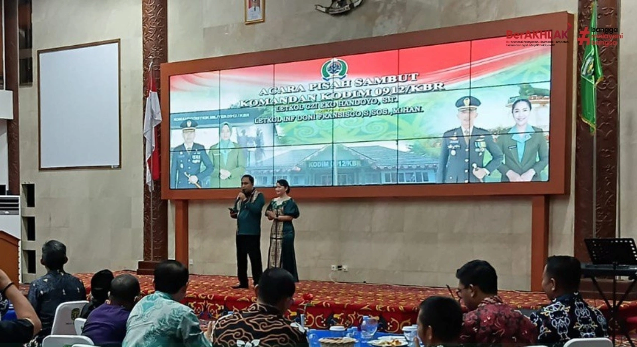 Letkol Inf Doni Fransisco Resmi Pimpin Kodim 0912/KBR, Pemkab Kubar Sambut Hangat dan Siap Dukung Penuh Letkol Inf Doni Fransisco Resmi Pimpin Kodim 0912/KBR, Pemkab Kubar Sambut Hangat dan Siap Dukung Penuh