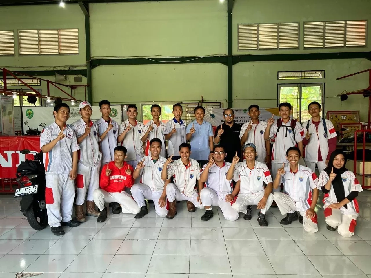 Astra Motor Kaltim 1 Perkuat Kurikulum TBSM SMK Negeri 3 Grogot, 30 Siswa Ikuti Uji Kompetensi Teknologi Honda