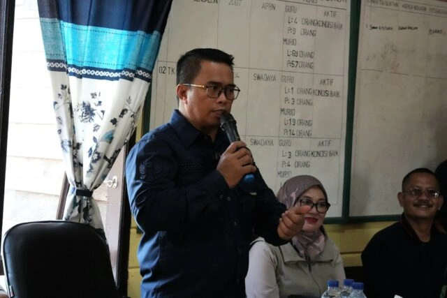 Warga Tepian Raya Keluhkan Listrik dan Infrastruktur, Wabup Kutim Janji Tindak Lanjut 2026